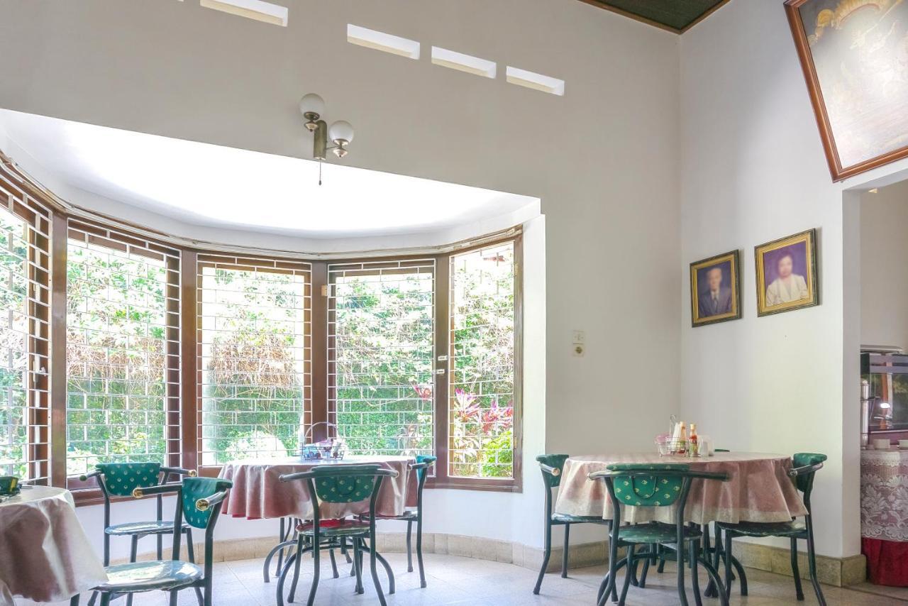Reddoorz Plus Near Brawijaya Museum Malang Eksteriør bilde